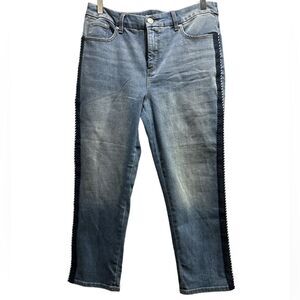 CHICO'S Girlfriend Slim Leg Embroidered Crop - Size 8